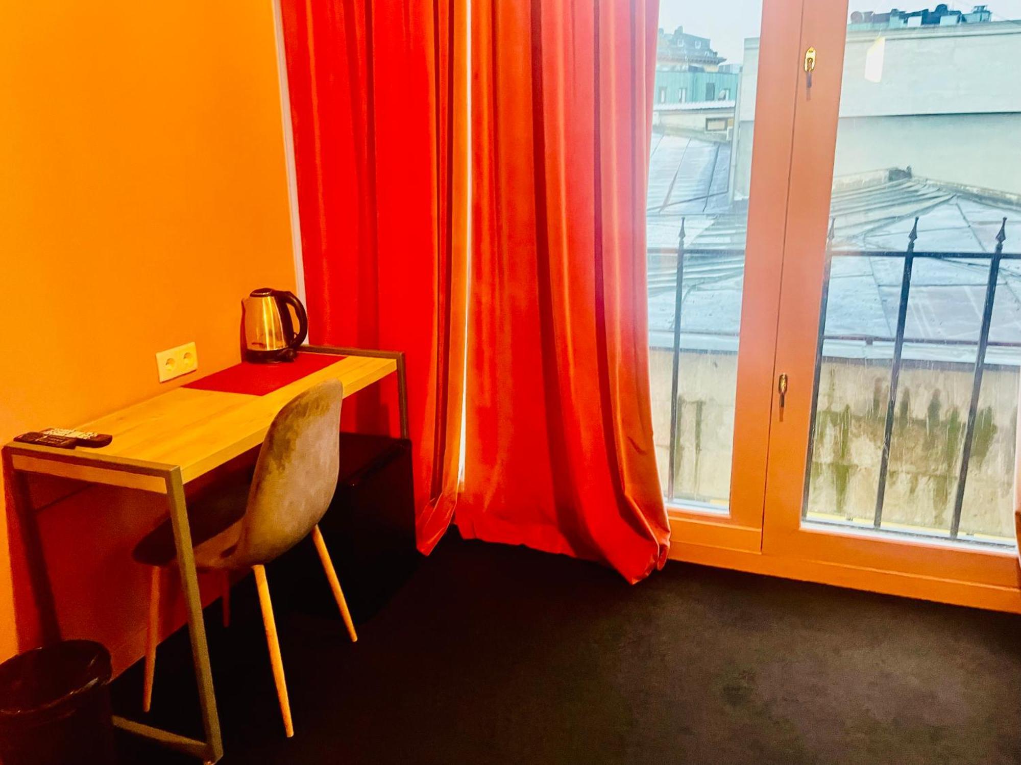 Freeze Inn Tiflis Exterior foto